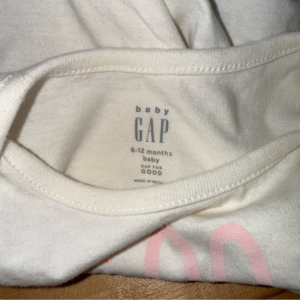 baby GAP Onesie with 'Hello Dad' Print White Size 6-12 Months
